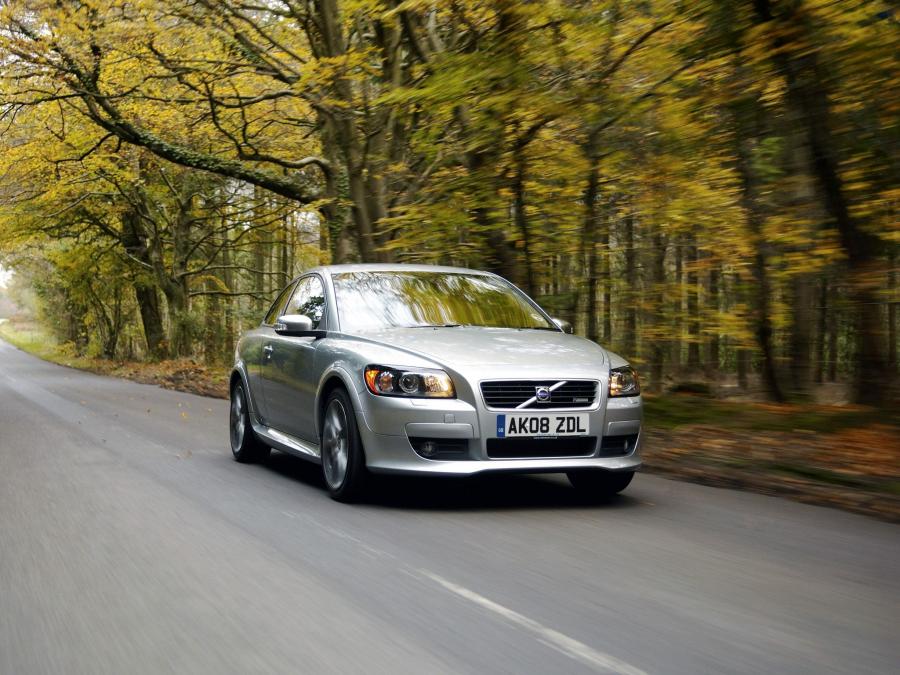  Volvo C30 R-Design 2008 года  (UK) (фото 20 из 21)